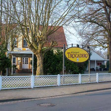 Отель Restaurant Trocadero Ганновер Экстерьер фото